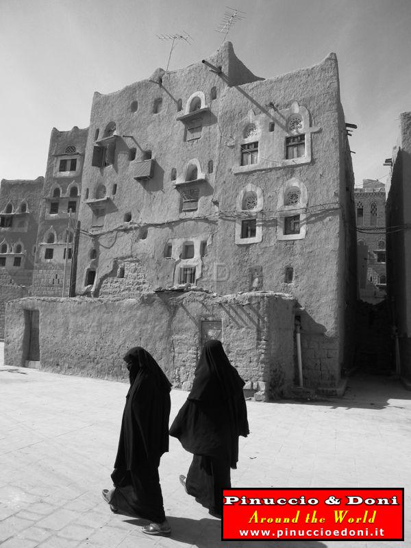 Yemen - From Sana'a to Shahara (Amran) - 03.jpg